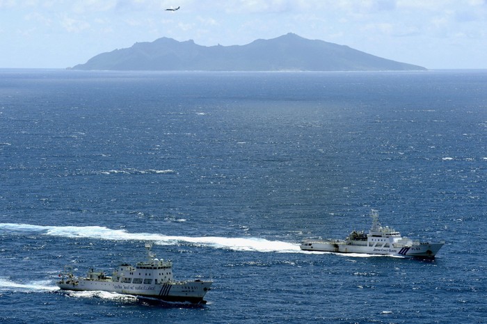 Tàu Cảnh sát biển Nhật Bản áp sát tàu Hải giám Trung Quốc trên biển Hoa Đông